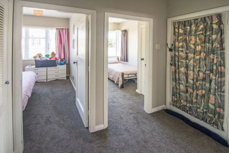 Photo of property in 11 Mcgregor Crescent, Masterton, 5810