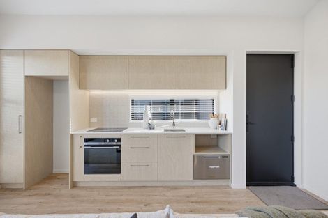 Photo of property in 2 Evatt Street, Bryndwr, Christchurch, 8053