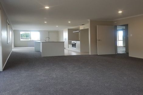 Photo of property in 10 Apostle Mews, Papamoa, 3118