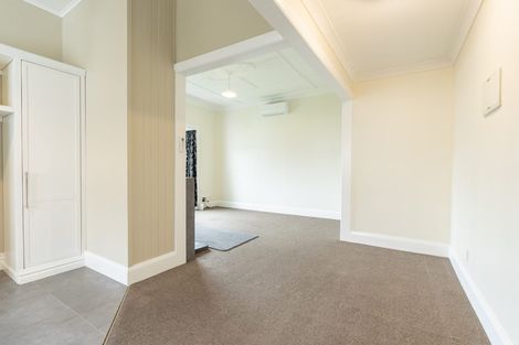 Photo of property in 24 Aroha Street, Takaro, Palmerston North, 4410
