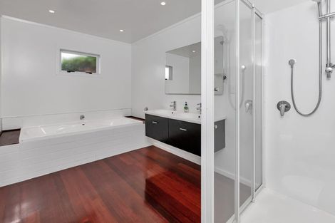 Photo of property in 98 Cartwright Road, Onerahi, Whangarei, 0110