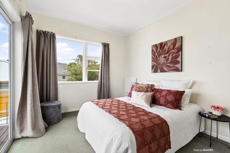 Photo of property in 34 Mandalay Terrace, Khandallah, Wellington, 6035