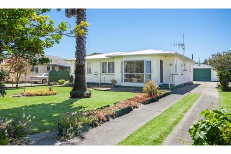 Photo of property in 15 Rimu Street, Edgecumbe, 3120