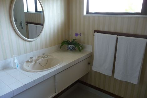 Photo of property in 2/5 Dorothy Drive, Acacia Bay, Taupo, 3330