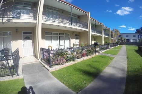 Photo of property in 13/44 Carlos Drive, Flat Bush, Auckland, 2016