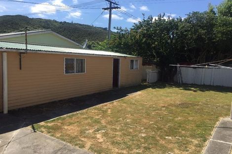 Photo of property in 384 Cambridge Terrace, Naenae, Lower Hutt, 5011