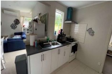 Photo of property in 1/728 Beach Road, Browns Bay, Auckland, 0630