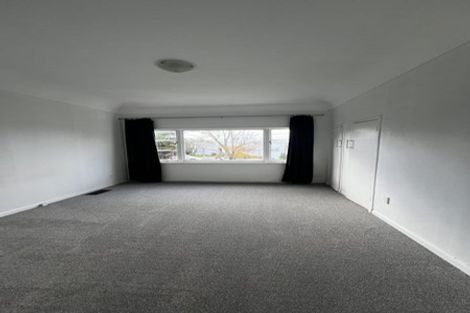 Photo of property in 11 Otahuri Crescent, Greenlane, Auckland, 1051