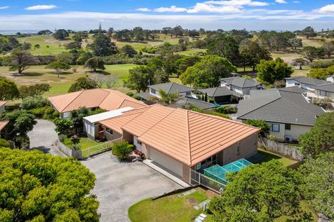 Photo of property in 21 Tates Court, Gulf Harbour, Whangaparaoa, 0930