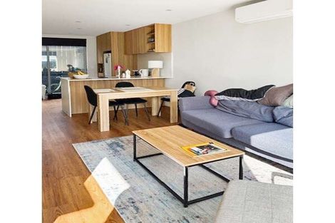 Photo of property in 10/25 Tranent Road, Mangere, Auckland, 2022