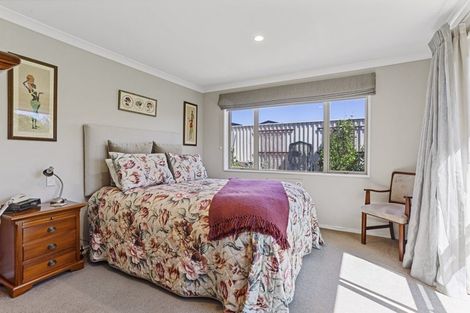 Photo of property in 10 Holly Place, Rangiora, 7400