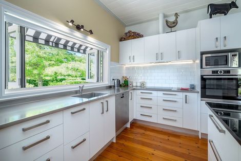 Photo of property in 822 Chester Road, West Taratahi, Carterton, 5791