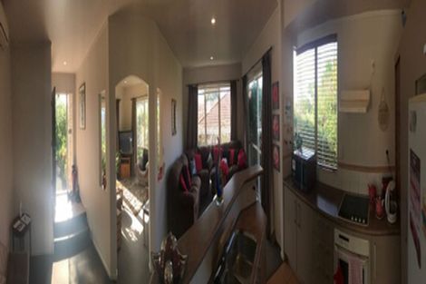 Photo of property in 104 Harmel Road, Glendene, Auckland, 0602