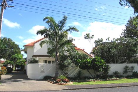 Photo of property in 2/19 Frater Avenue, Milford, Auckland, 0620