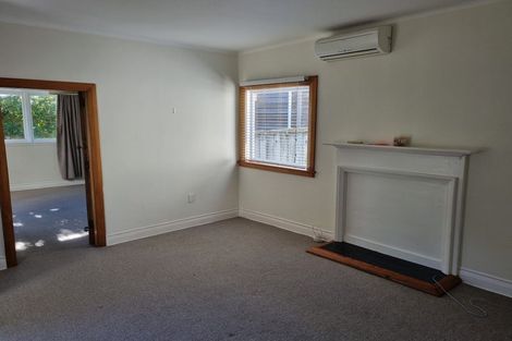 Photo of property in 2 Caprera Street, Melrose, Wellington, 6023