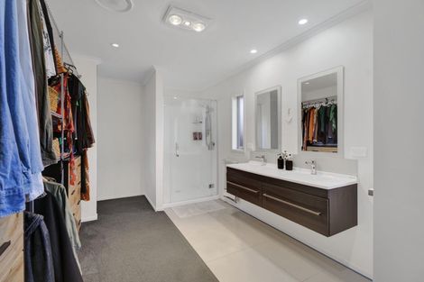 Photo of property in 18 Rawiri Drive, Bell Block, New Plymouth, 4312
