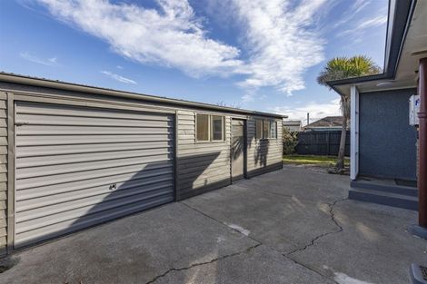 Photo of property in 16 Soberton Street, Aranui, Christchurch, 8061