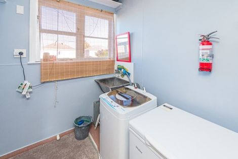 Photo of property in 2 Victory Place, Aramoho, Whanganui, 4500