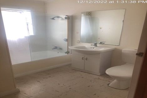 Photo of property in 4 Mcdonald Place, Awapuni, Palmerston North, 4412