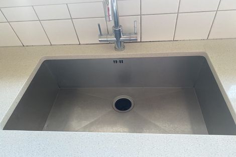 Photo of property in 7 Otahuri Crescent, Greenlane, Auckland, 1051