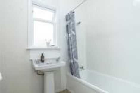 Photo of property in 4 South Featherston Road, South Featherston, Featherston, 5771