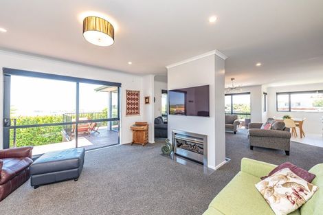 Photo of property in 12 Windsor Terrace, Durie Hill, Whanganui, 4500