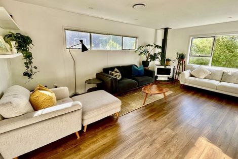 Photo of property in 2/56 Knightsbridge Drive, Forrest Hill, Auckland, 0620