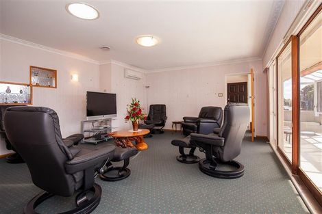 Photo of property in 383 Devon Street West, Lynmouth, New Plymouth, 4310