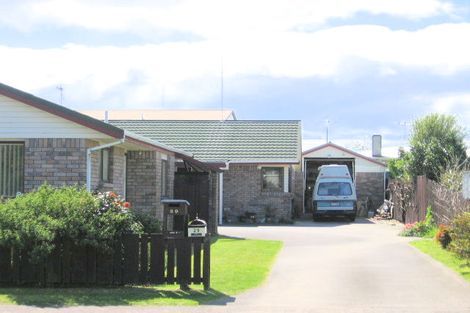 Photo of property in 29b Dickson Road, Papamoa Beach, Papamoa, 3118