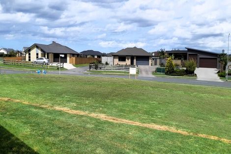 Photo of property in 16 Breton Drive, Waipu, 0510