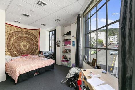 Photo of property in 8b Lipman Street, Mount Victoria, Wellington, 6011