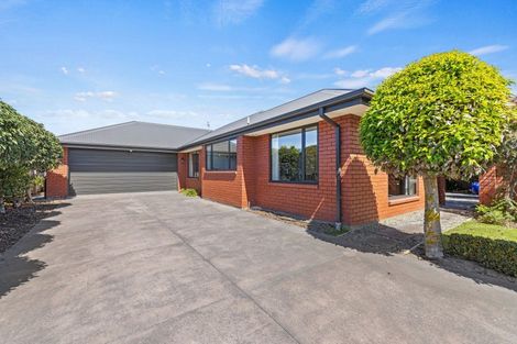 Photo of property in 12 Koura Drive, Rangiora, 7400