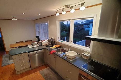 Photo of property in 32 Resolute Way, Papakura, 2110