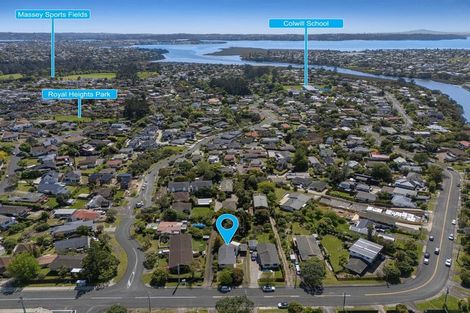 Photo of property in 46 Colwill Road, Massey, Auckland, 0614