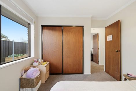 Photo of property in 1/54 Aorangi Road, Bryndwr, Christchurch, 8053