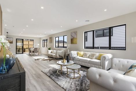 Photo of property in 14 Glann Lane, Flat Bush, 2019