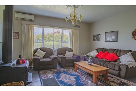 Photo of property in 59 College Road, Parkside, Timaru, 7910