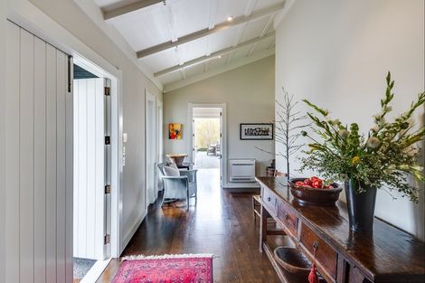 Photo of property in 70 Walcott Lane, Kahuranaki, 4295