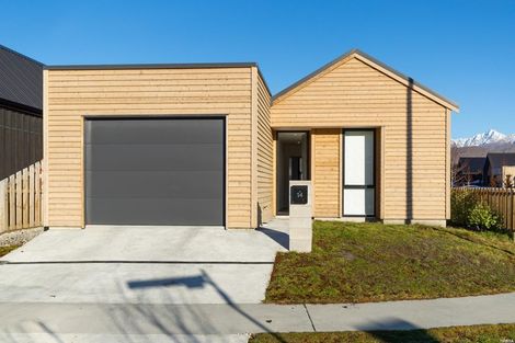 Photo of property in 14 Longlands Street, Lake Hayes Estate, Queenstown, 9304