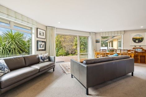 Photo of property in 5518 Christchurch Akaroa Road, French Farm, 7582