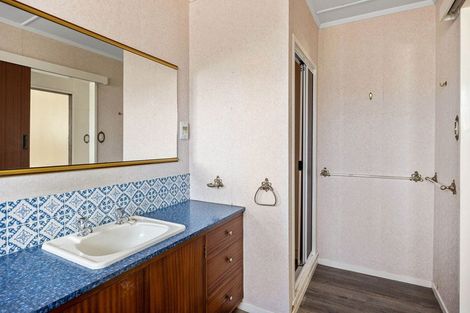 Photo of property in 27 Davidson Street, Hawera, 4610