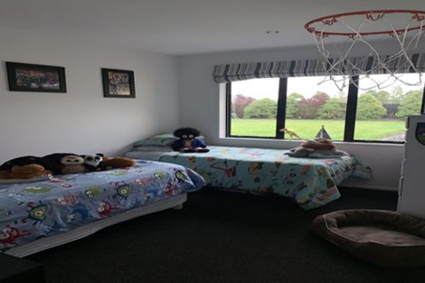 Photo of property in 59 Jacks Drive, West Melton, 7618