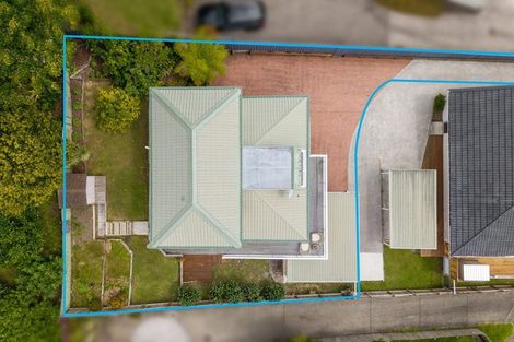 Photo of property in 2/21 Bonito Place, Bayview, Auckland, 0629