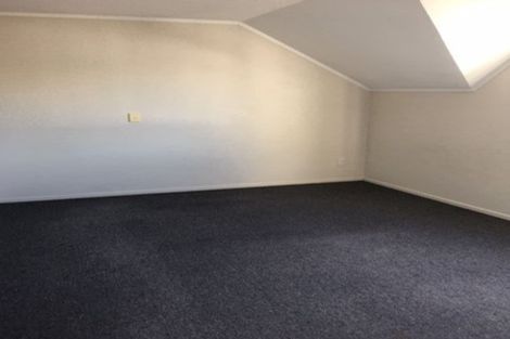 Photo of property in 15a Brocas Avenue, Hillcrest, Hamilton, 3216