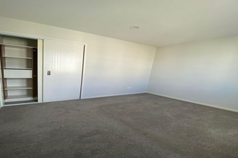 Photo of property in 26 Warbler Crescent, Papakura, 2110