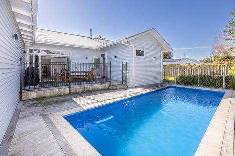 Photo of property in 35 Milton Street, Leamington, Cambridge, 3432