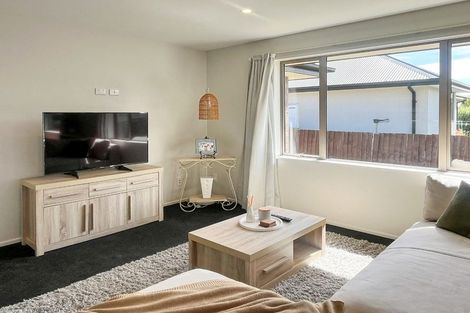 Photo of property in 124 Halswell Junction Road, Halswell, Christchurch, 8025