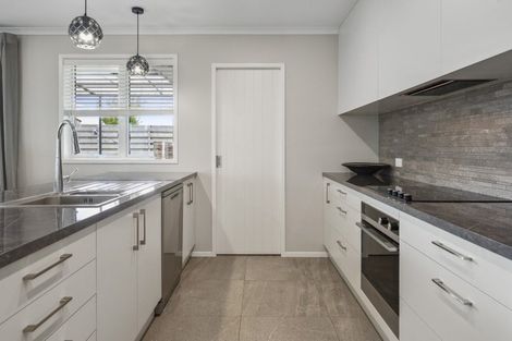 Photo of property in 5 Larches Lane, Kinloch, Taupo, 3377