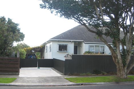 Photo of property in 41 Pilcher Crescent, Naenae, Lower Hutt, 5011