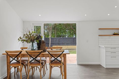 Photo of property in 12 Mays Road, St Albans, Christchurch, 8052